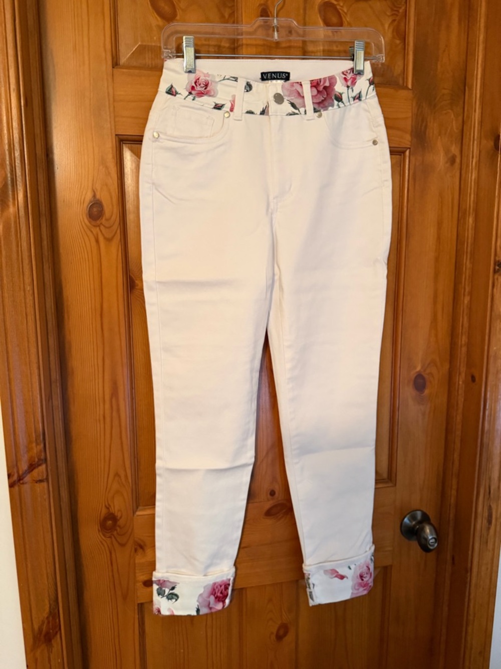 VENUS White Jeans with Pink Floral Accents